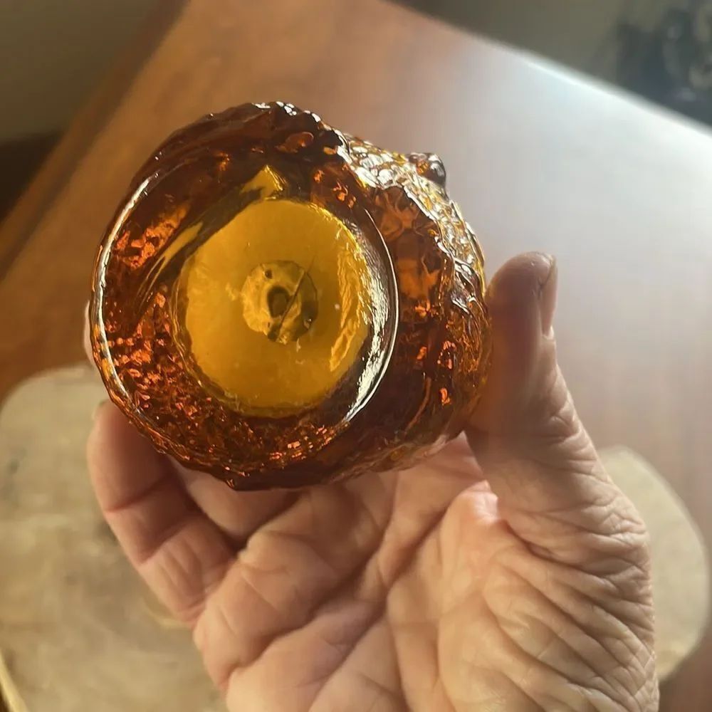 Vintage (?) Amber Glass Owl Tea Light Holder - Picture 6 of 8